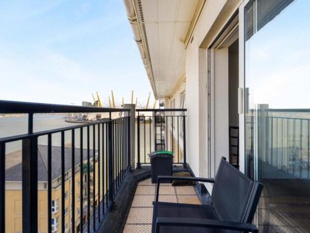 Flat for rent in Cat Hill