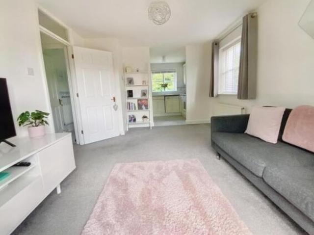 Flat for rent in Bourne Vale, Kent