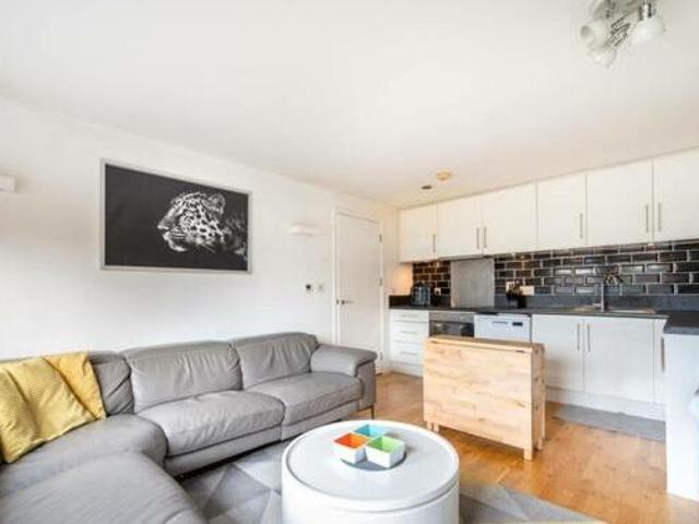House for rent in Chelmondiston, Suffolk