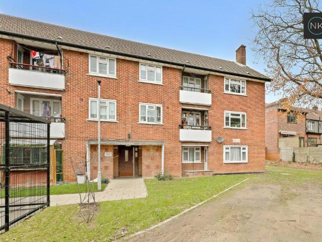 Flat for rent in Ilford, Isle Of Man