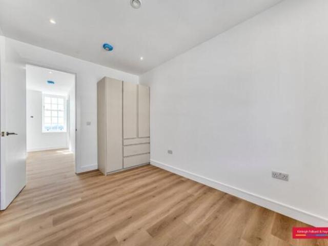 Flat for rent in Cat Hill