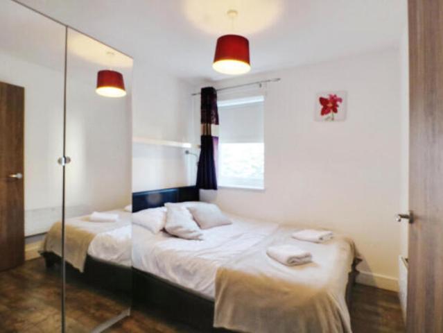 Flat for rent in Alton Barnes