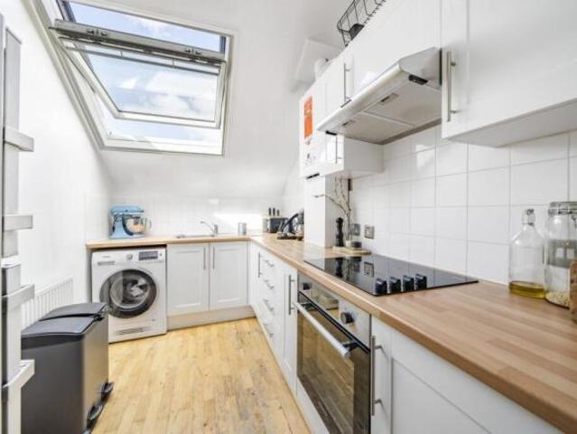 Flat for rent in Highgate, Greater London