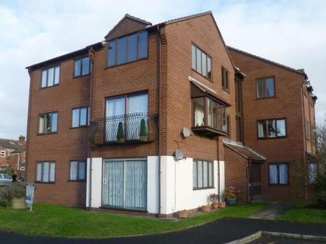 House for rent in Leyfields, Kettlebrook