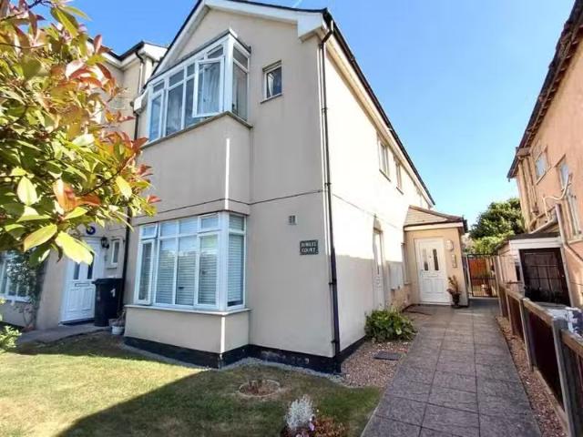 House for rent in Kingsdown Park, The Bridge