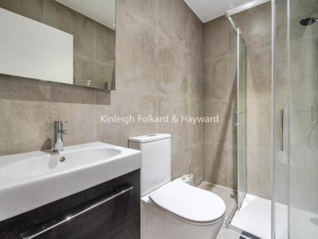 Flat for rent in Cat Hill