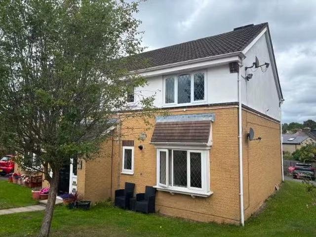 House for rent in Clayton, West Yorkshire