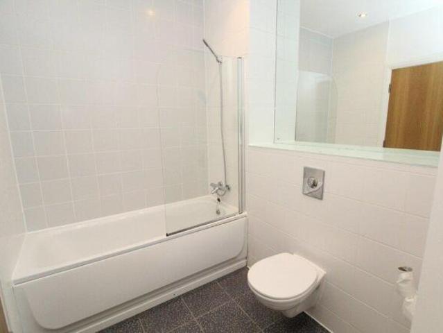 Flat for rent in City Centre, Georgia