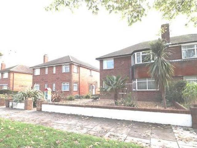 House for rent in West Sussex