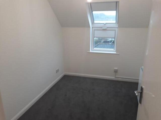 Flat for rent in Chilworth Old Village, Test Valley