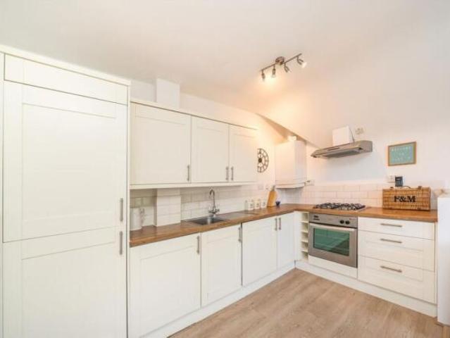 Flat for rent in Streatham, Greater London