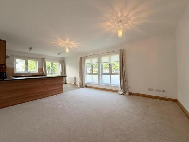 Flat for rent in Barassie, Scotland