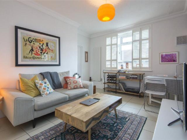 Flat for rent in Hackney