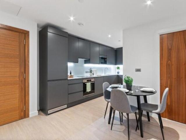 Flat for rent in Green Quarter, Scotland