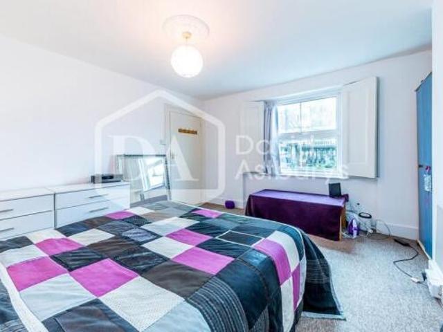 Flat for rent in Finsbury Park, Greater London