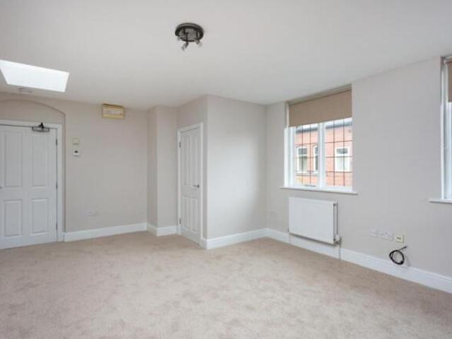 Flat for rent in York, York and North Yorkshire