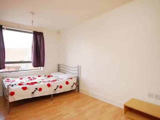House for rent in Kingston Upon Thames, Greater London