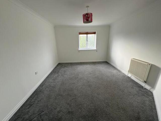 Flat for rent in Chilworth Old Village, Test Valley
