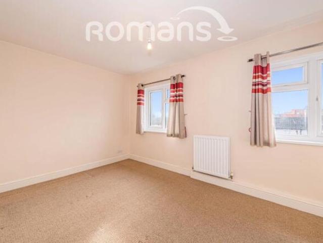 Flat for rent in Reading