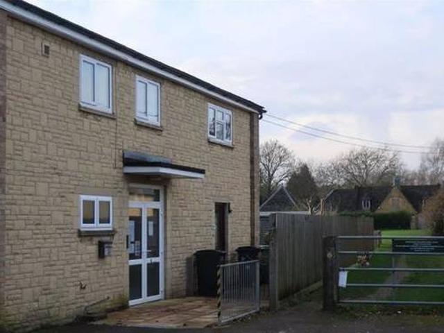 House for rent in Gloucestershire
