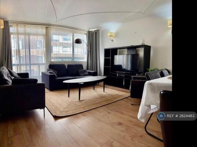 Flat for rent in Cat Hill