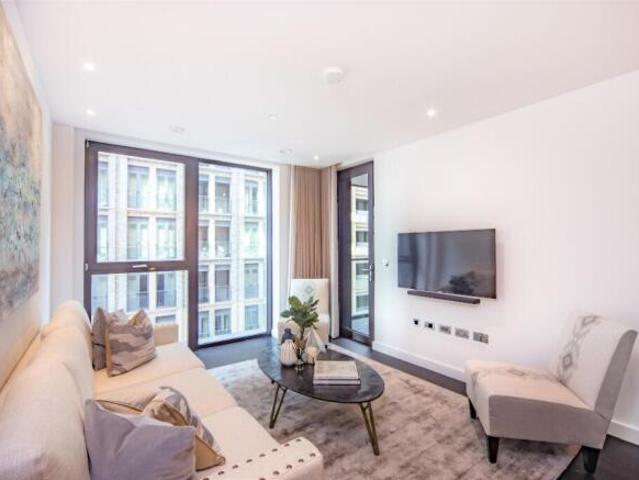 Flat for rent in Nine Elms, Greater London