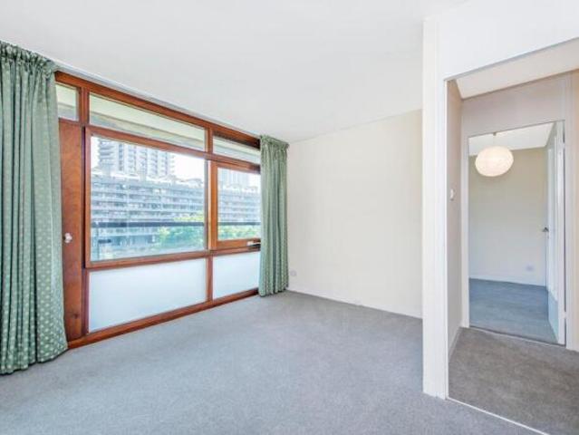 Flat for rent in Cat Hill