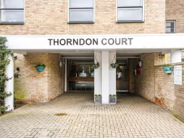 House for rent in Navestock Side, Essex
