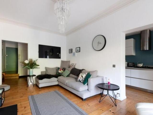 Flat for rent in Chiswick, Greater London