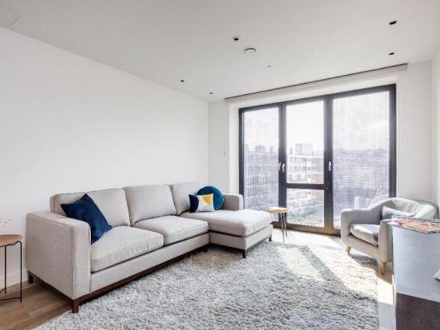 Flat for rent in Cat Hill