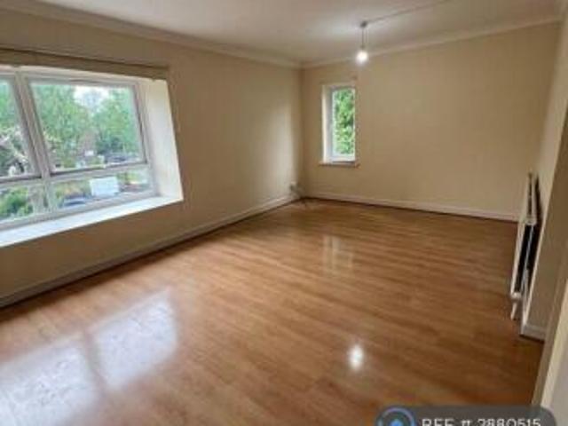 Flat for rent in Cat Hill