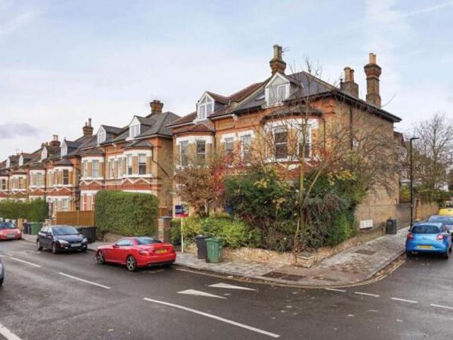 Flat for rent in Clapham, Greater London