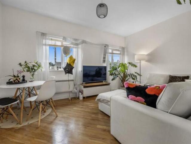 Flat for rent in Bath, West of England