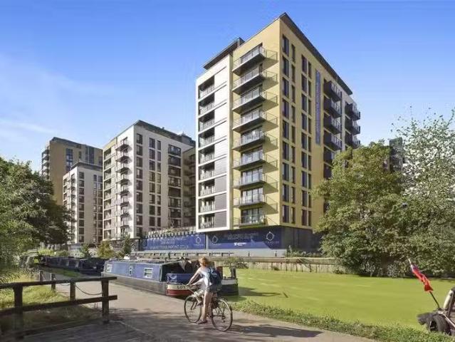 House for rent in Suttons Wharf, Mile End