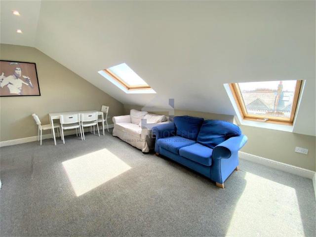 Flat for rent in Tooting Graveney, Isle Of Man