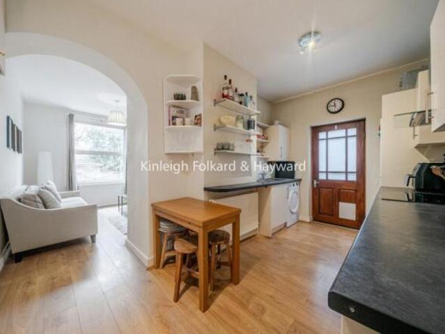 Flat for rent in Cat Hill