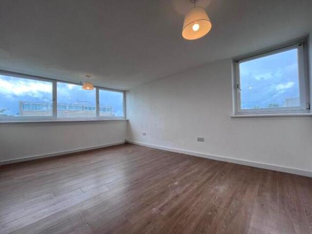 Flat for rent in Barassie, Scotland