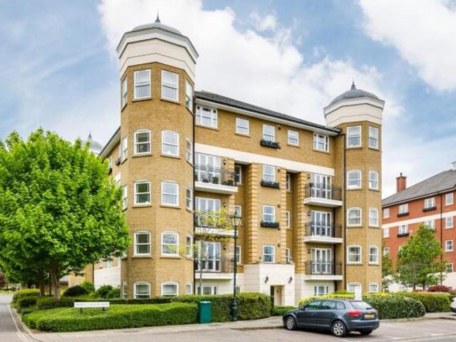 Flat for rent in Barnes, Greater London
