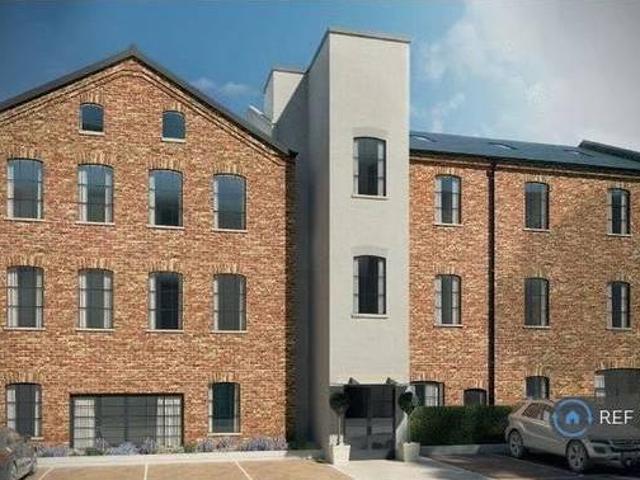 House for rent in Lyons, Greater London