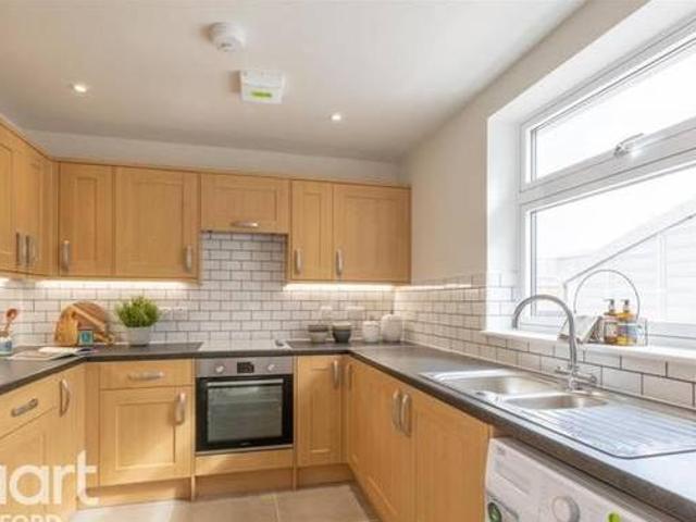 House for rent in Surrey, England