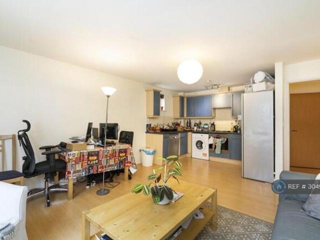 Flat for rent in Cat Hill
