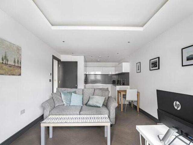 House for rent in Twickenham, Greater London