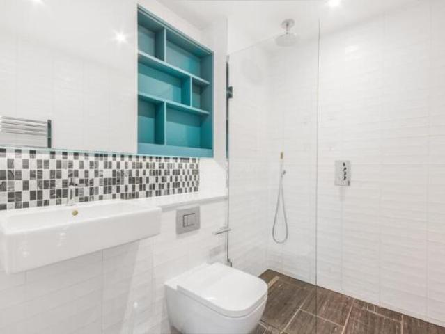 Flat for rent in Elephant and Castle, Greater London