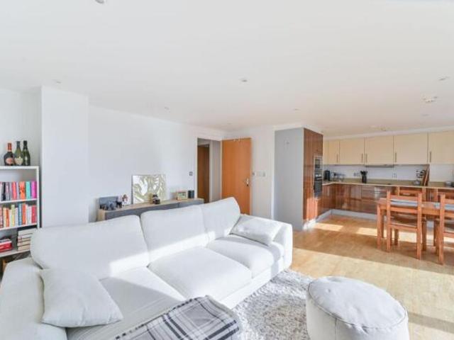 Flat for rent in Woolwich, Greater London