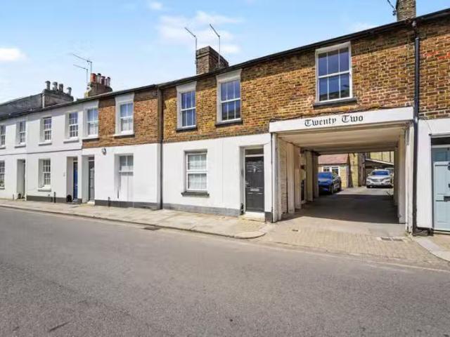 House for rent in Arkley, Greater London
