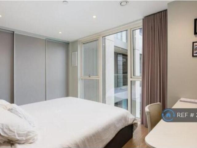 Flat for rent in Cat Hill