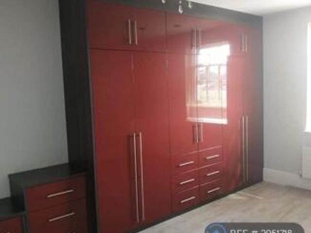 Flat for rent in Upton, Northamptonshire