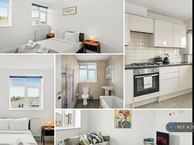 House for rent in Uxbridge, Greater London