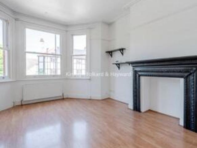 Flat for rent in Acton, Greater London