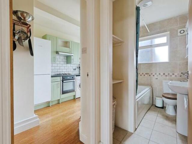 Flat for rent in Uxbridge, Greater London